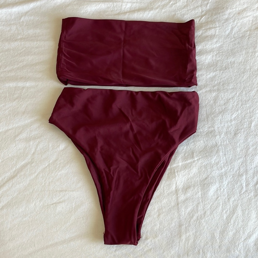 Reverse - Lean On - High Waisted Bandeau Bikini Set